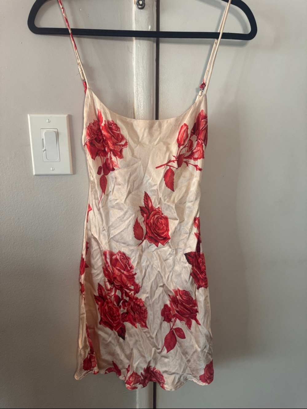 Slip Dress with Red Rose Print Meshki